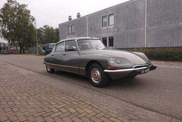 Citroën DS Pallas D16BC 06